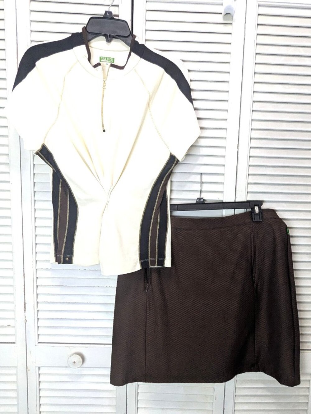 Tail Tech 2 pc Golf Skort Set L/XL Activewear Brown Beige Waffle Knit Pickleball